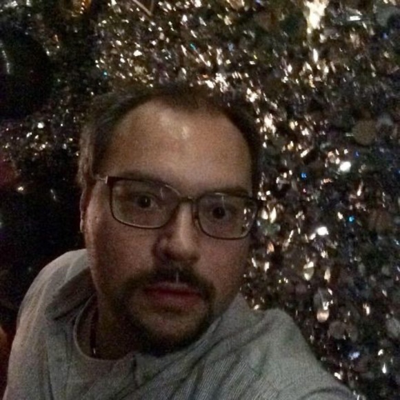 Meet your Posher, Philip - Picture 1 of 1